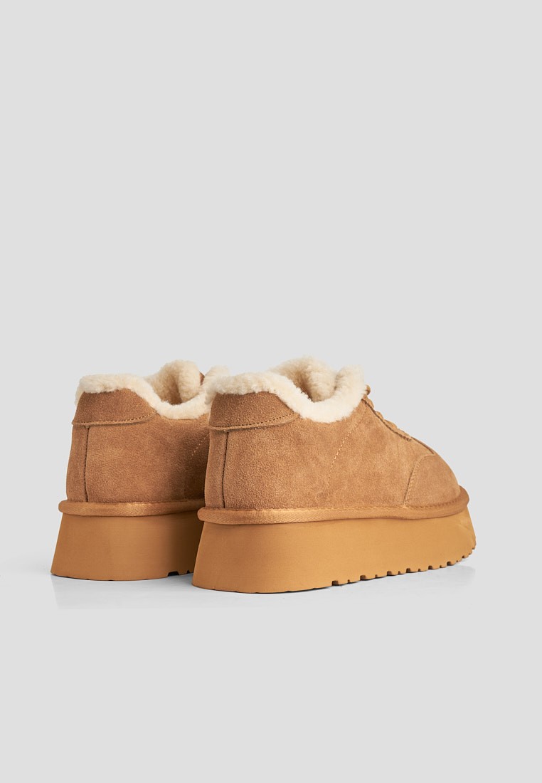 Кеди з хутром жіночі