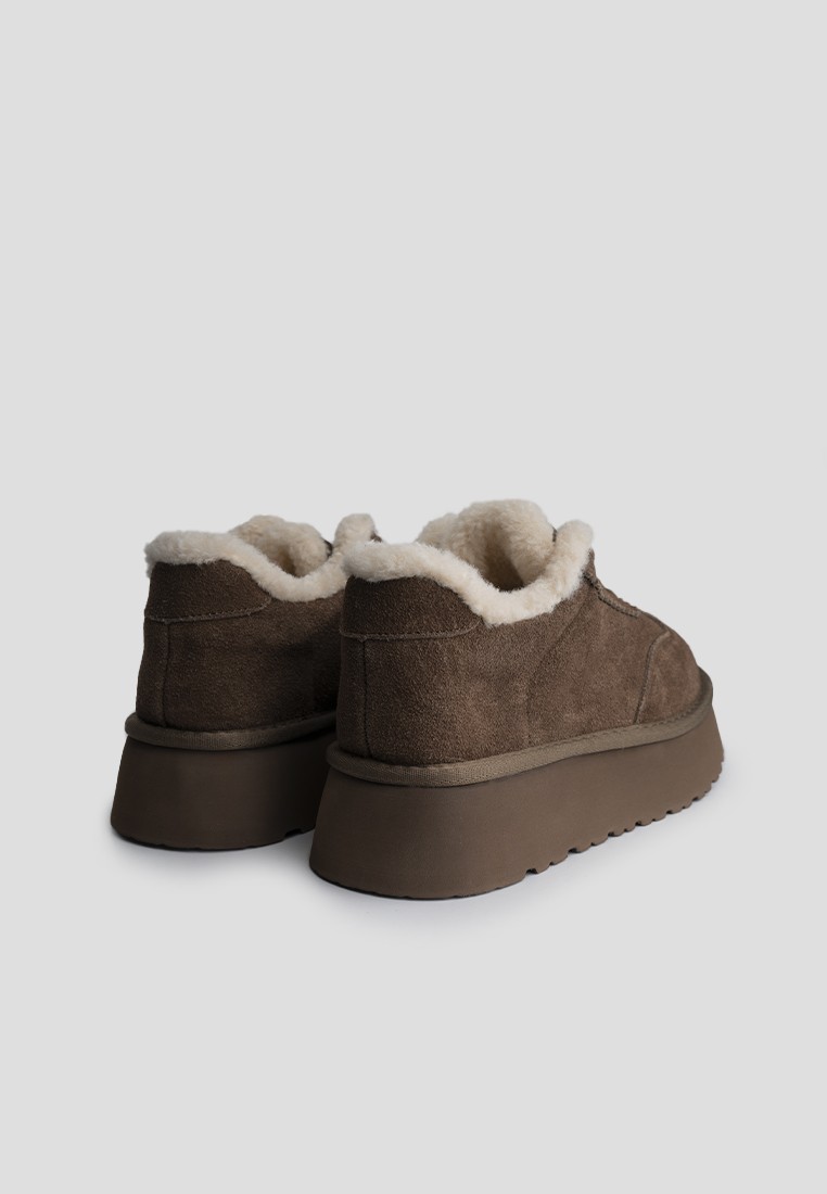 Кеди з хутром жіночі