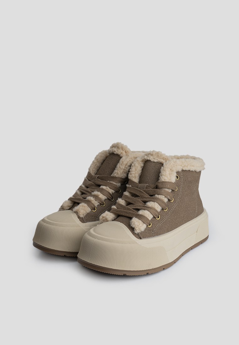 Кеди з хутром жіночі