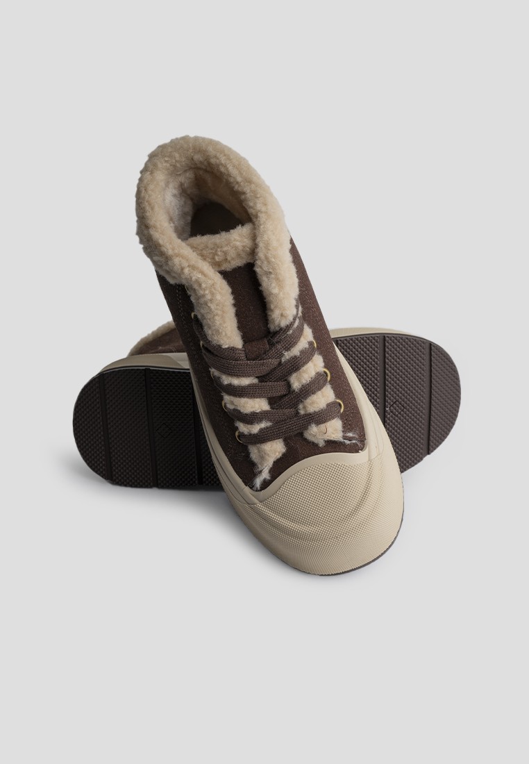 Кеди з хутром жіночі