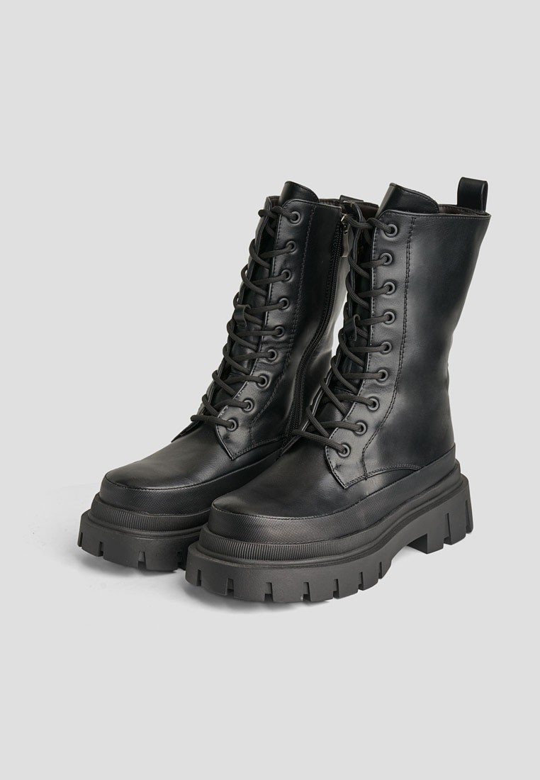 Черевики зимові жіночі