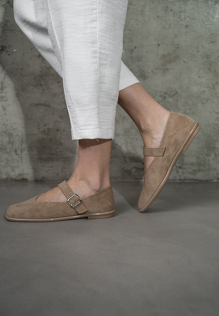 Балетки жіночі