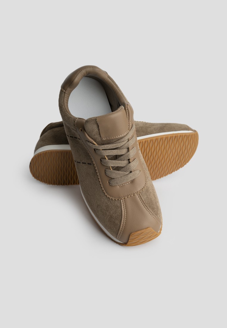 Кросівки жіночі Vzuttya.UA