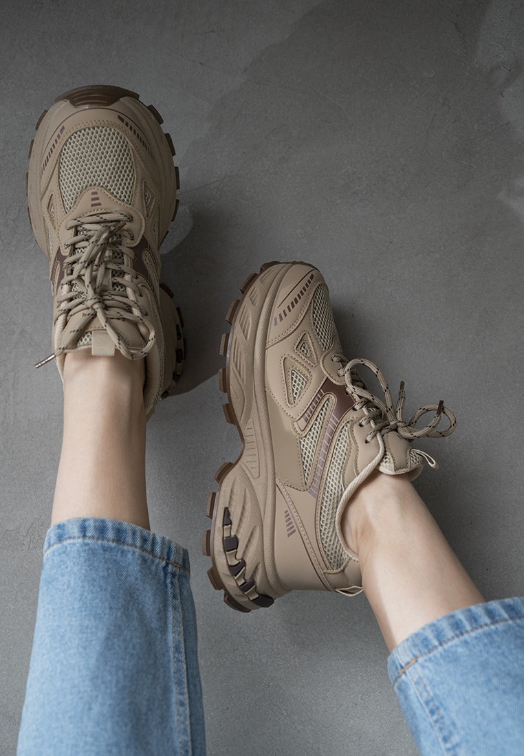 Кросівки жіночі Vzuttya.UA