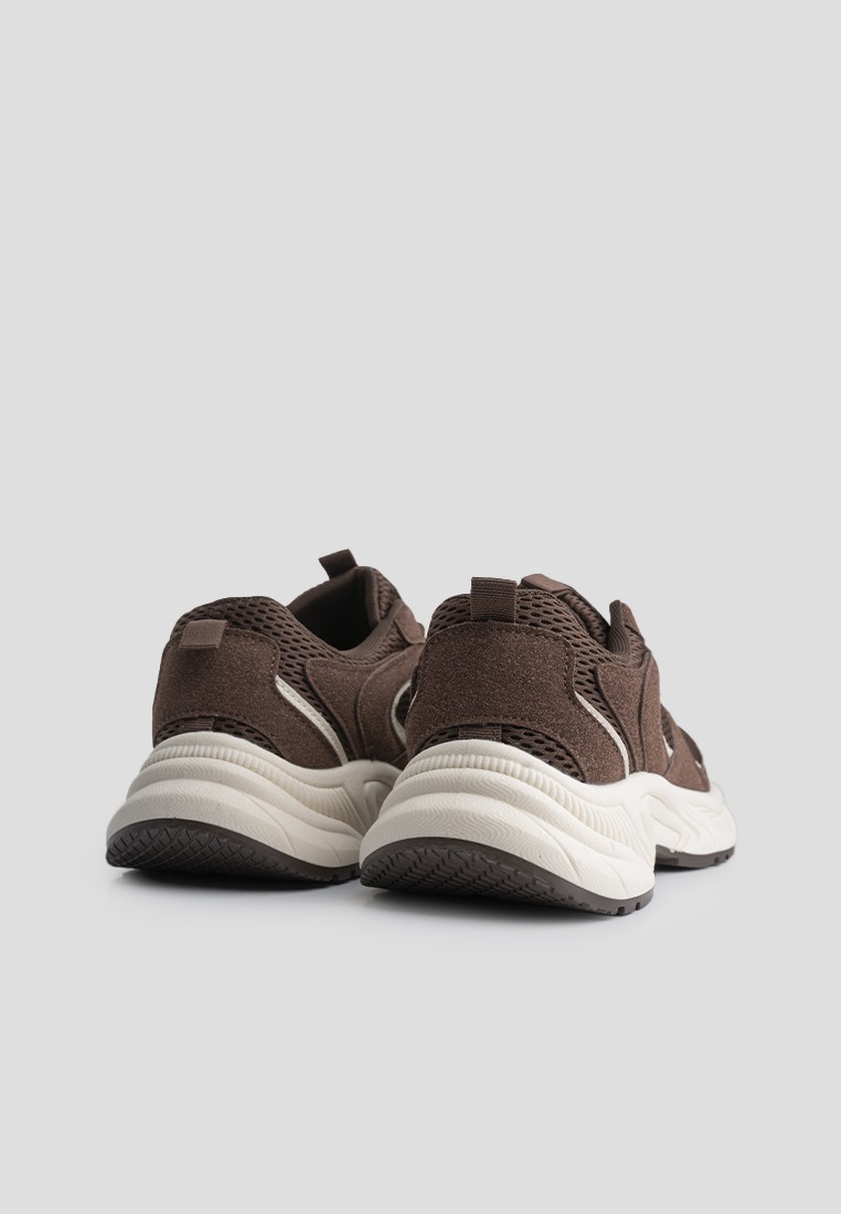 Кросівки жіночі