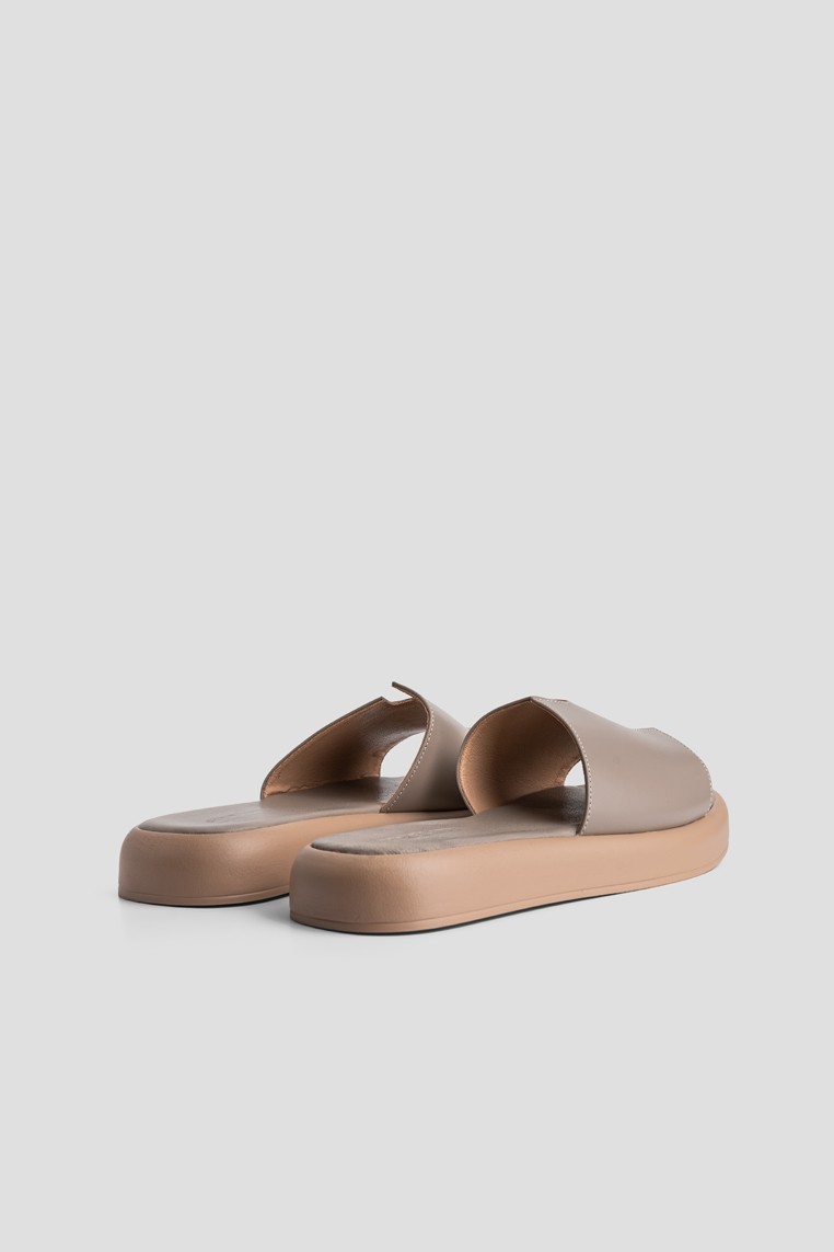 Шльопанці шкіряні жіночі Vzuttya.UA