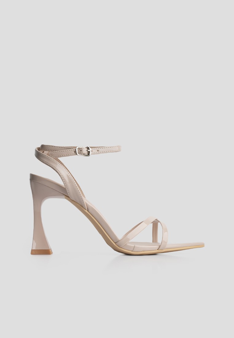 Босоніжки жіночі на підборах