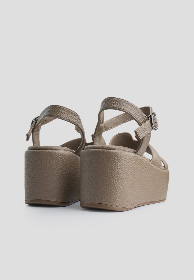 Босоніжки жіночі на танкетці Vzuttya.UA