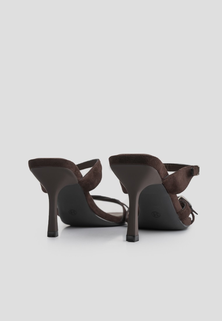 Босоніжки жіночі на підборах