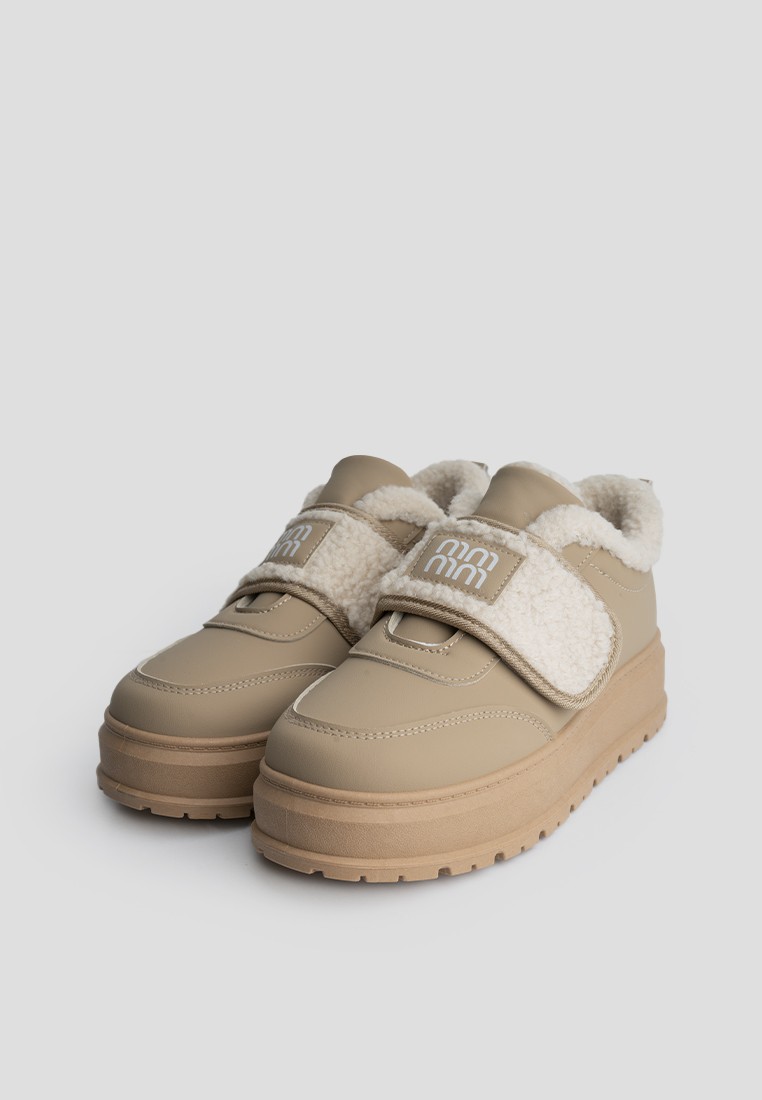 Уггі з хутром жіночі